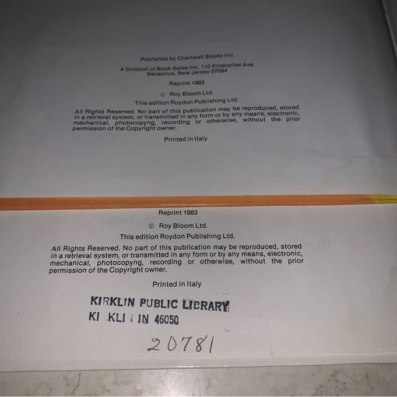 8 Helen Haywood Book Lot Looking After Insects Dogs Cats Fish Horse Birds Mice - Picture 6 of 15